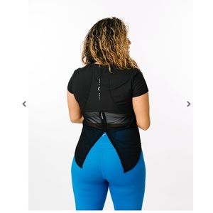 NWT Zyia Black Panel Split Back Mesh T (XL)